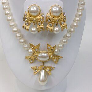Vintage Marvella Rhinestone Faux Pearl Runway Bow Necklace & Clip Earrings Set